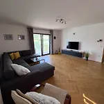 Appartement Oaza Mira - Apartment With Lake View & Private Pool *