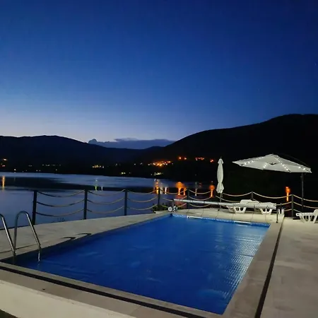 公寓 Oaza Mira - Apartment With Lake View & Private Pool Kovacevo Polje