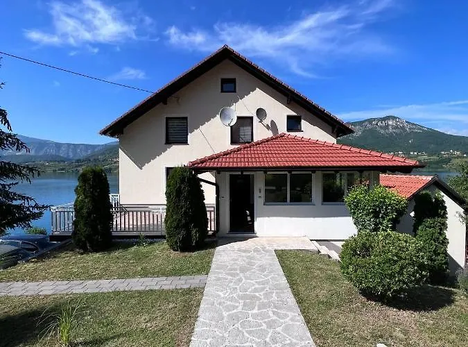 公寓 Oaza Mira - Apartment With Lake View & Private Pool